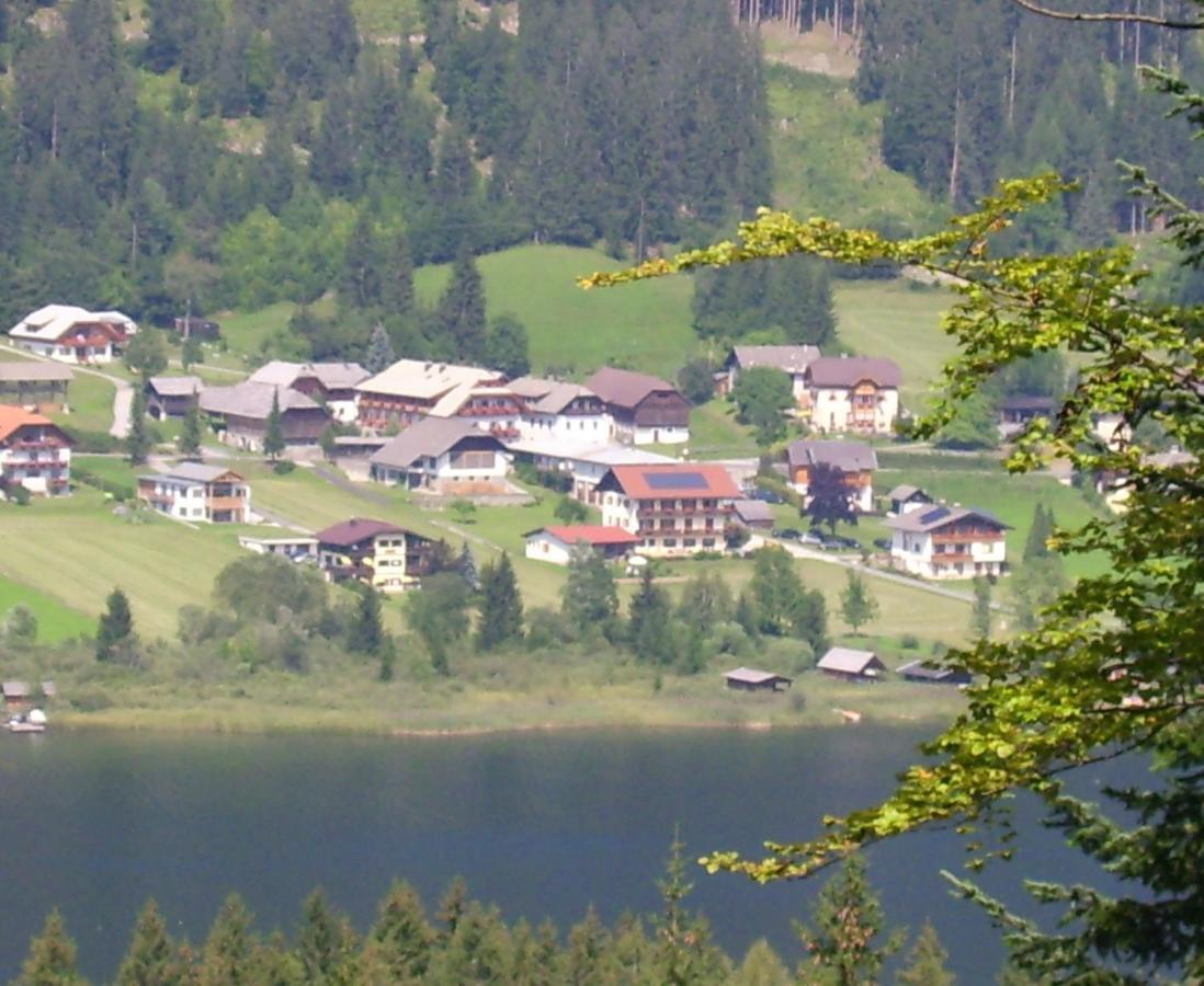 Hotel Haus Alpenfriede Weissensee Exterior foto