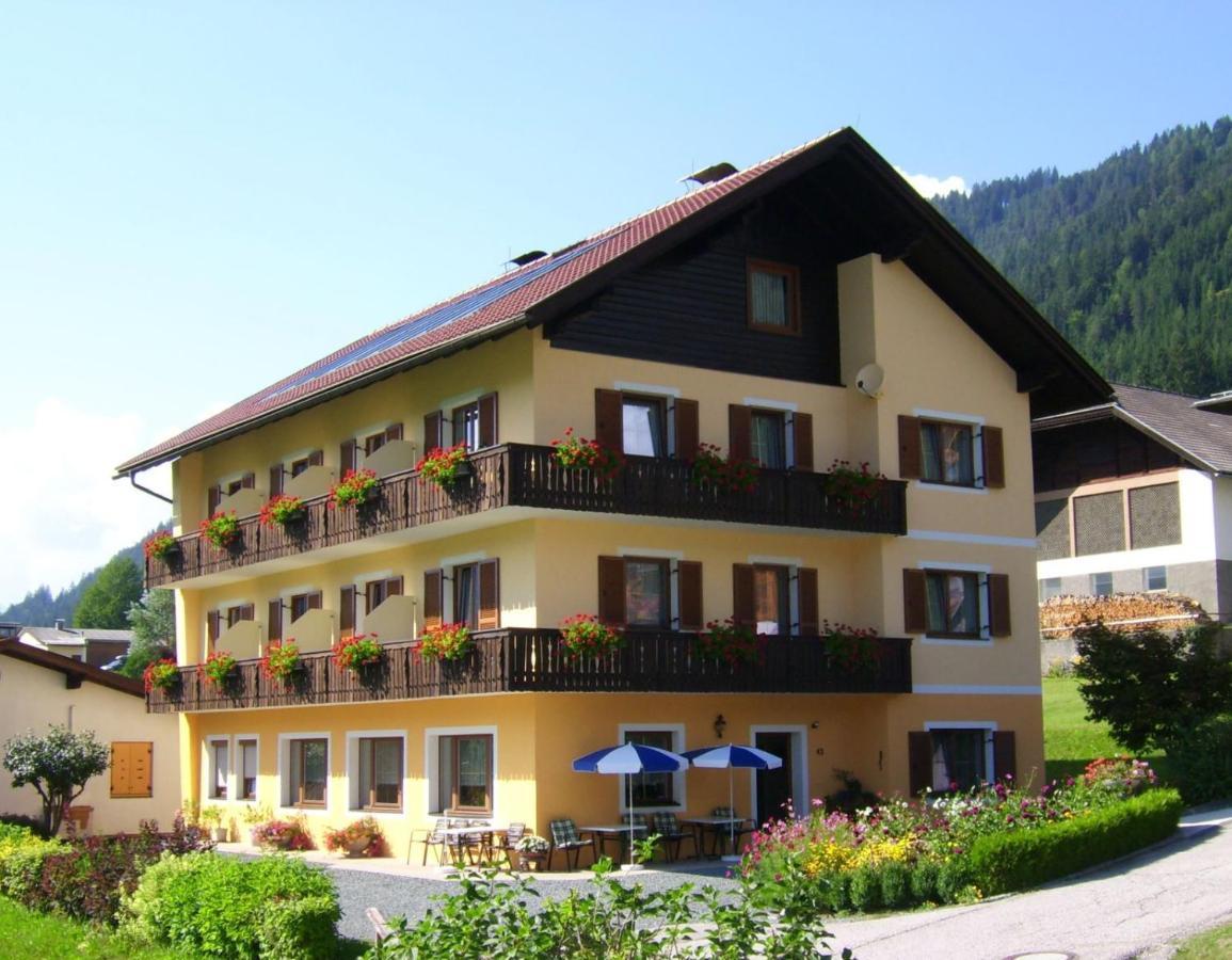 Hotel Haus Alpenfriede Weissensee Exterior foto