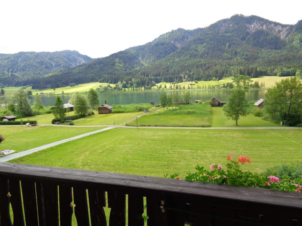 Hotel Haus Alpenfriede Weissensee Exterior foto